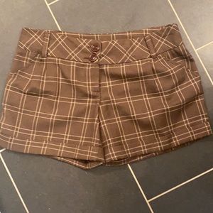 Adorable shorts that can be dressed up or down…